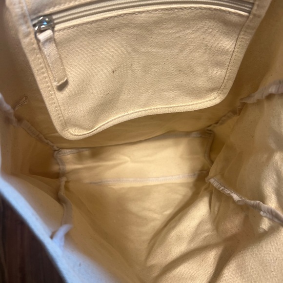 Coach Cream Canvas Horse & Carriage Logo Tote Bag. - Picture 3 of 3